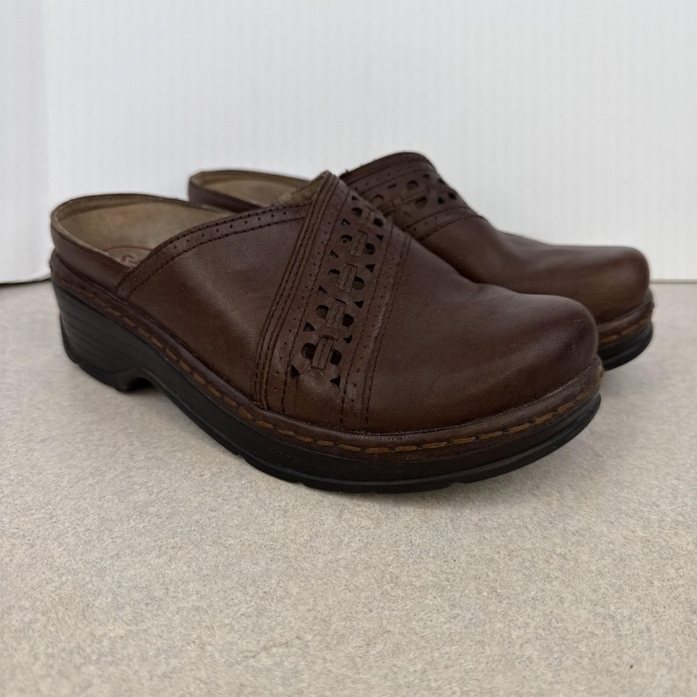 Vintage Y2K 90's Women's Klogs Brown Chunky Shoes Slip On Size 8W Clogs